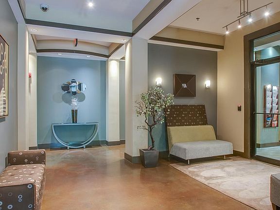 4th image of 3000 Vanderbilt Pl APT 321
