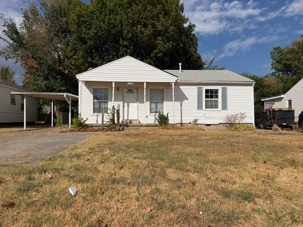 325 E Jarman Dr, Midwest City, OK 73110