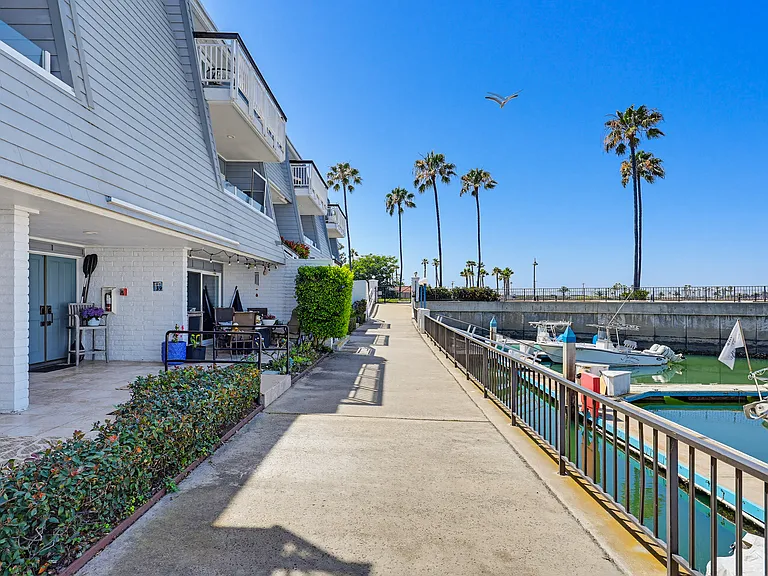 43 Montego Ct #43 — Photo 8