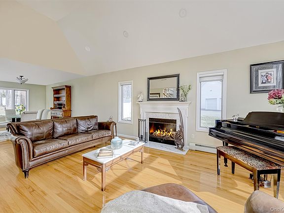 5th image of 11 Mills Road