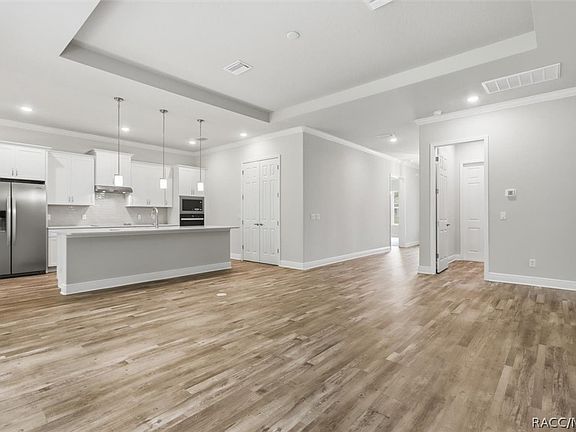 2nd image of 3016 W Pine Ridge Blvd