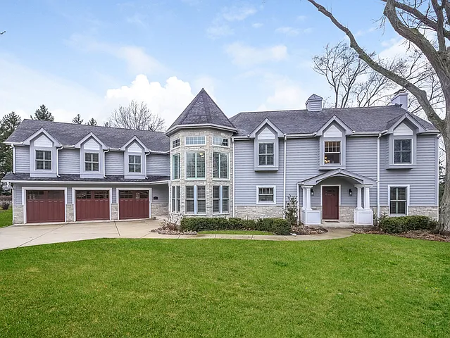 7 Dover Dr photo 1