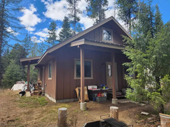 12825 Chuckwagon Rd, Donnelly, ID 83615