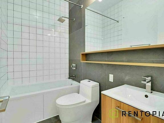5th image of 185 Thomas S Boyland St #3G