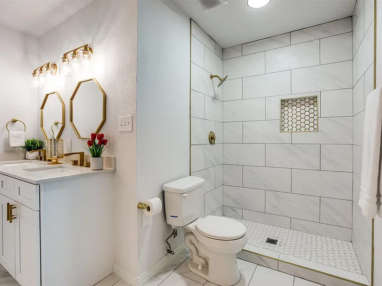 2605 Western Dr — Photo 17