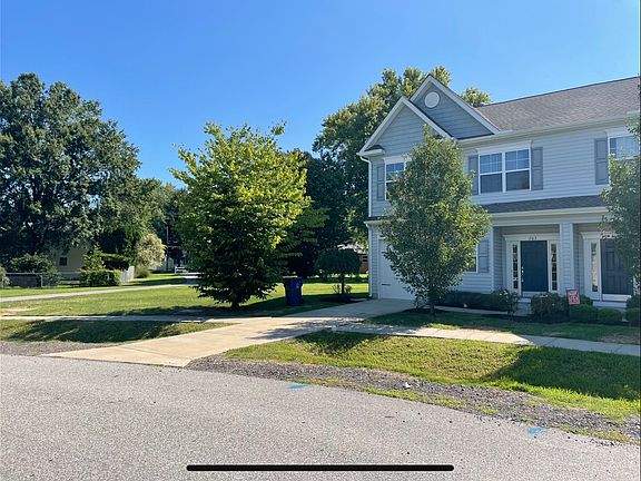 2nd image of 203 Thompson Ave