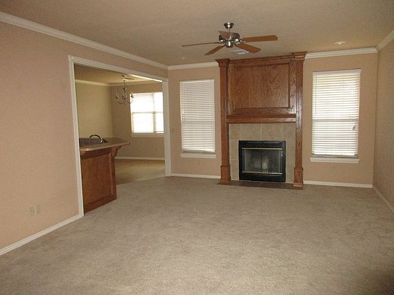 2nd image of 5021 NE Haddington Pl