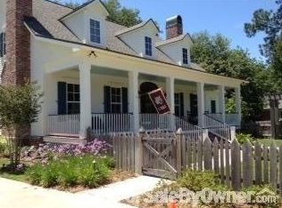 109 Acacia Dr, Lafayette, LA 70508