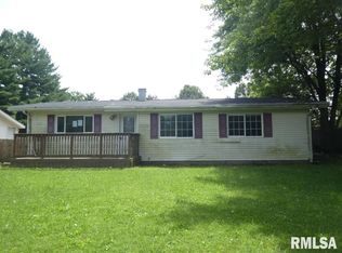 11076 Green Ridge Ln, Dawson, IL 62520