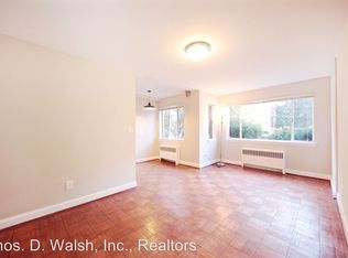 1711 T St NW APT 8, Washington, DC 20009
