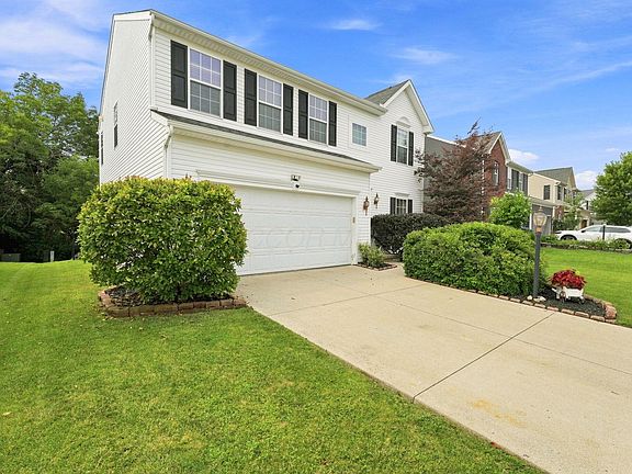 2nd image of 1332 Wagy Sq
