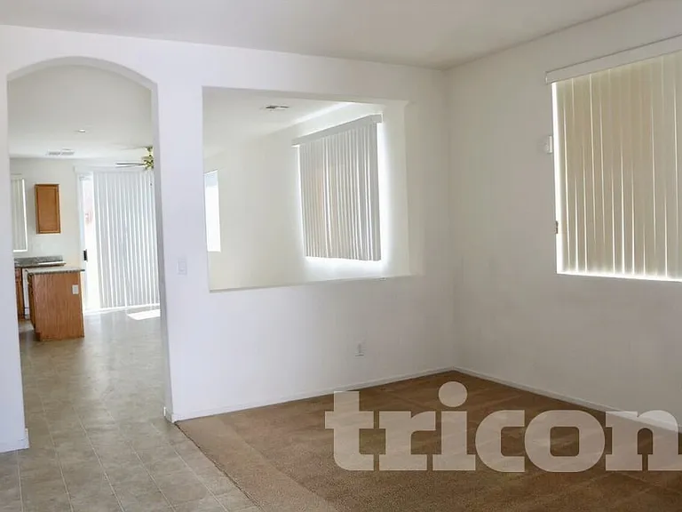 5616 Deer Run Ct — Photo 3