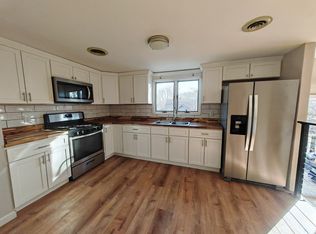 41 Brown St #2, Fairhaven, MA 02719