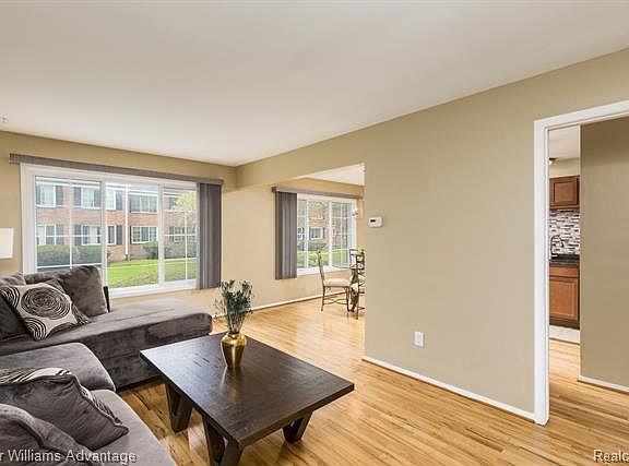 2nd image of 32718 Grand River Ave #29