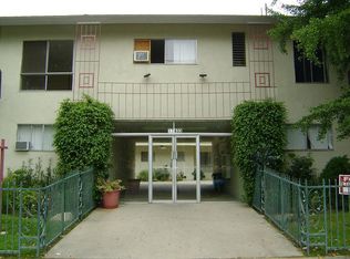 17433 Vanowen St #12, Van Nuys, CA 91406