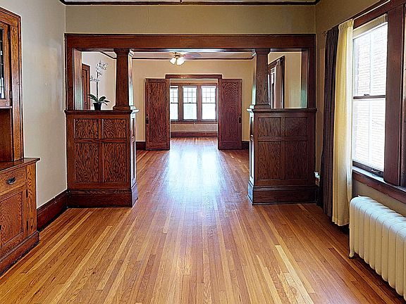 5th image of 998 Dayton Ave APT 3