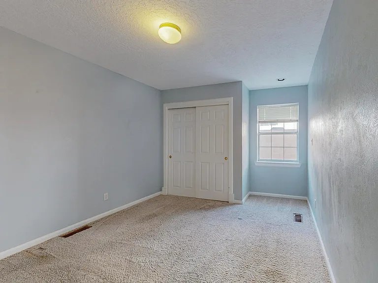 13612 Vic Rd NE — Photo 41