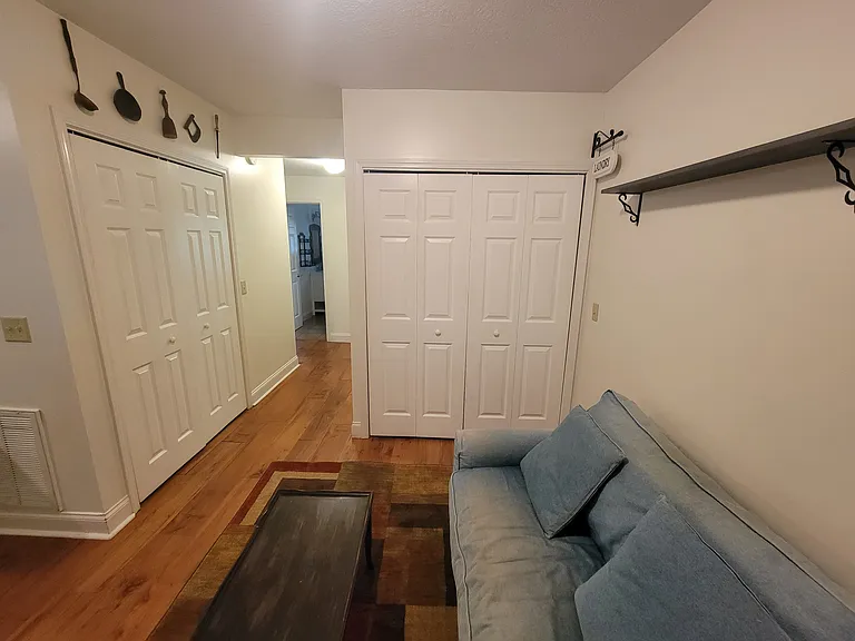 809 S Main St — Photo 7