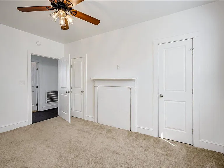 1606 Broad St — Photo 11