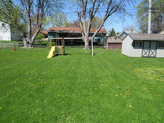2nd image of 1460 Shamrock Ct