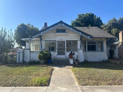 805 5th St, Hollister, CA, 95023