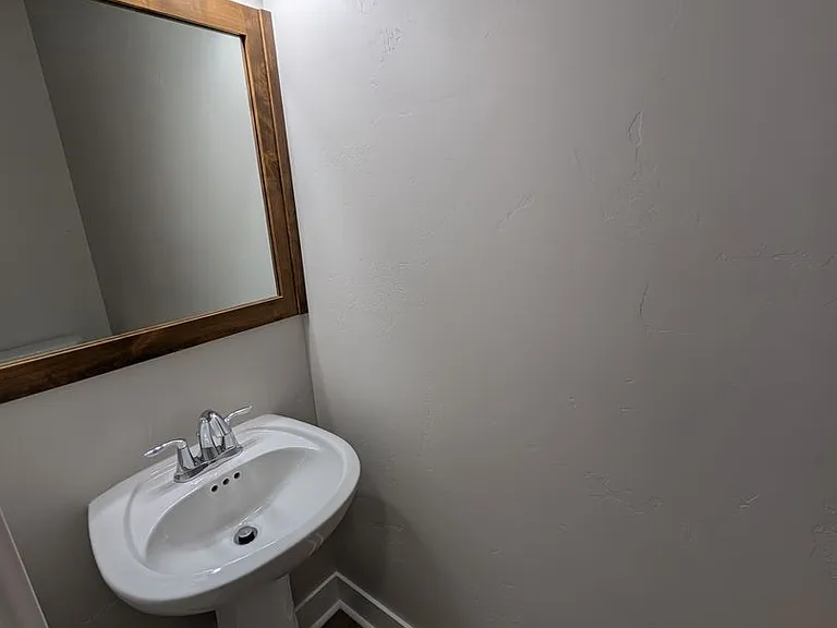 113 Hillcrest Ave — Photo 5