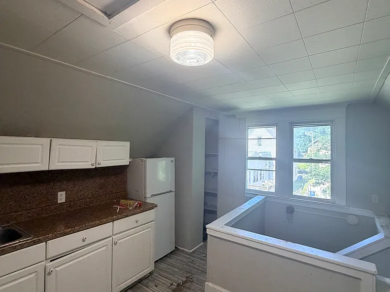18 Dayton St #3-0 — Photo 9