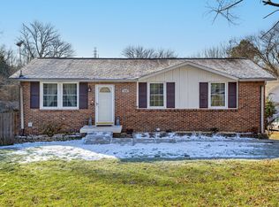 144 Dennis Rd, Hendersonville, TN 37075
