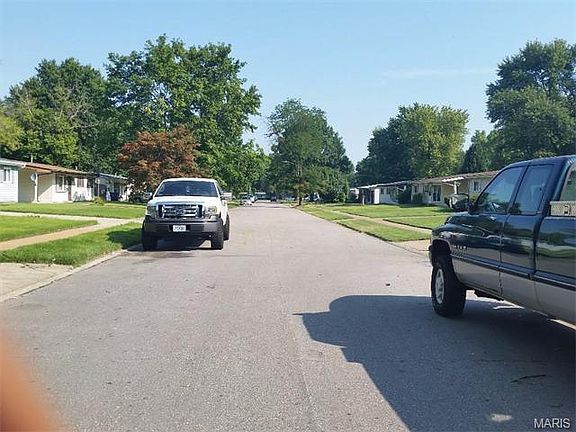 3rd image of 1645 Kay Dr