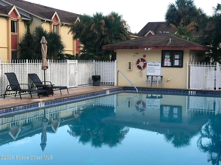 2130 Forest Knoll Dr NE #202 — Photo 14