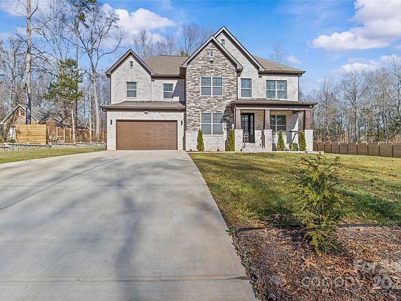 2nd image of 8804 Casa Lake Dr