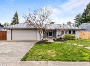 713 Sandra Ln, Central Pt, OR 97502