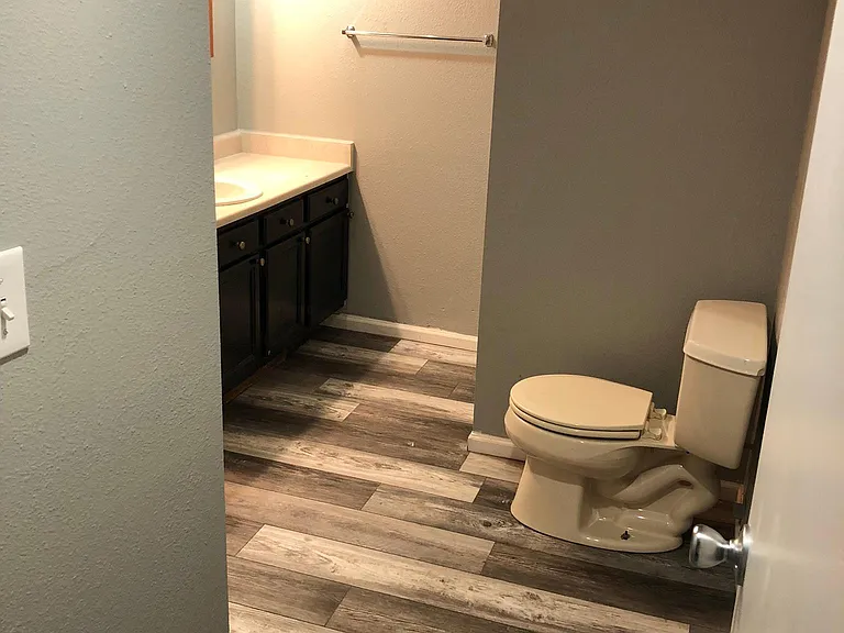 1700 Gifford Dr — Photo 37