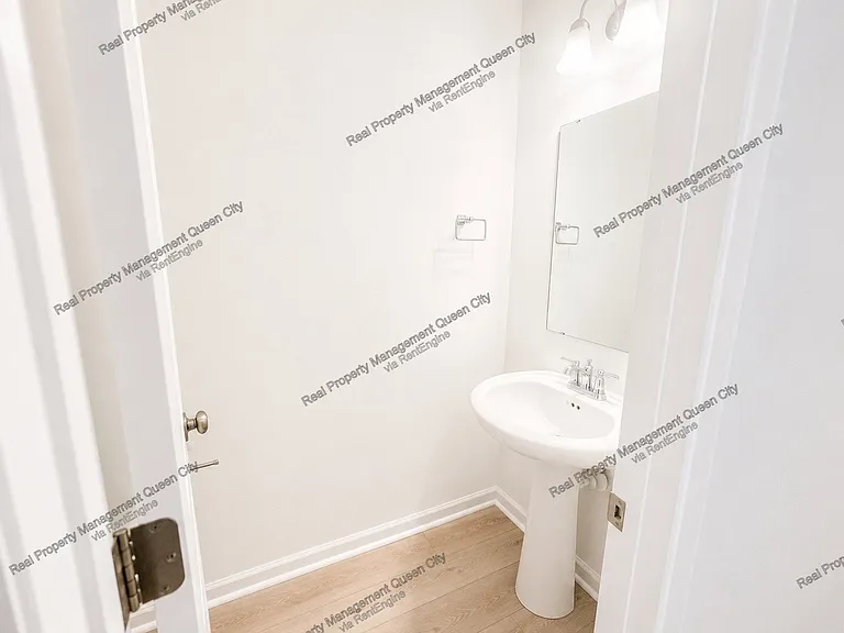 3105 Lilac Grove Dr — Photo 16