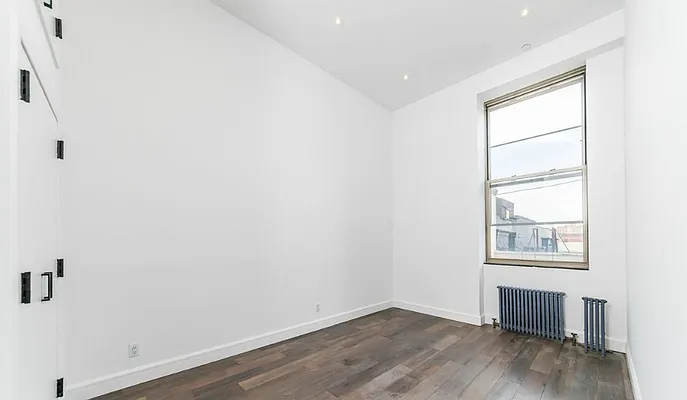 Rented by REAL New York | media 29