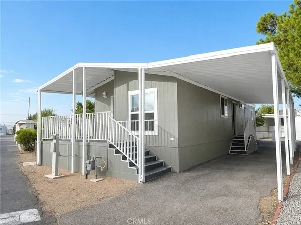 22601 Bear Valley Rd, Apple Valley, CA 92308