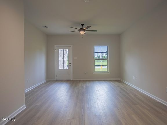2nd image of 214 Cainwood Ct