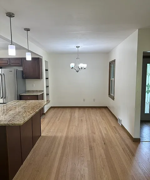 2315 S Lombardy Ln — Photo 5