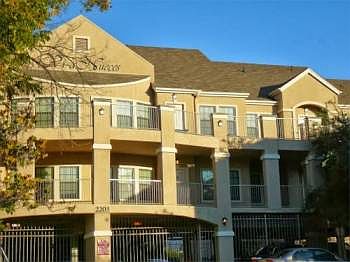 2nd image of 2203 Nueces St APT 309