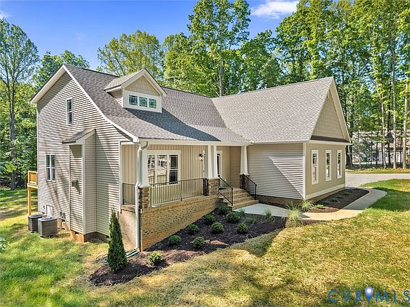 5th image of 1545 Palmore Rd
