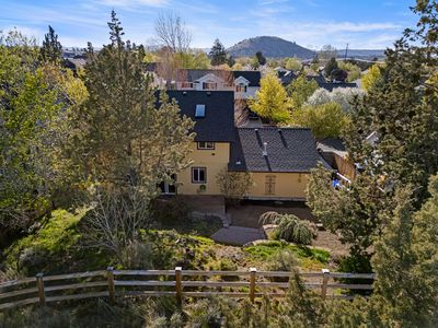 828 NE Robin Ct, Bend, OR, 97701