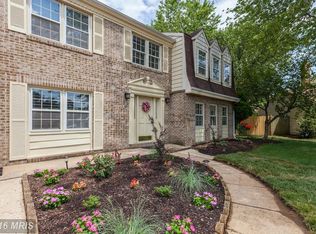 2151 Seaman Ct, Herndon, VA 20170