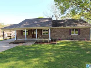 1322 Circle Dr, Oxford, AL 36203