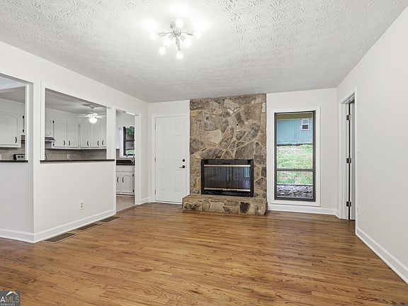 4th image of 3634 N Hampton Dr NW