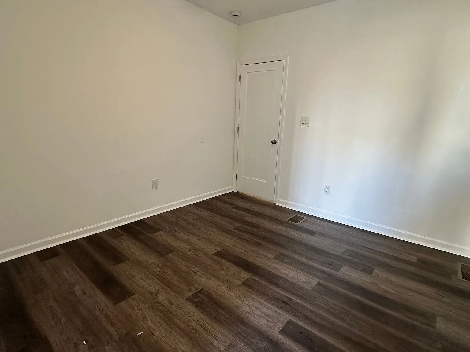 2 bed, 1380 sqft, $1,250 — Photo 4