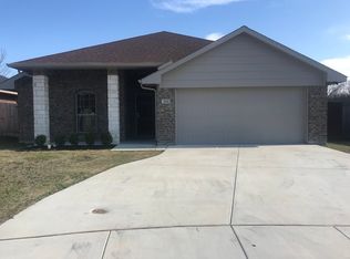 2232 Old Leonard St, Fort Worth, TX 76119