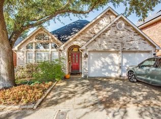 3824 Canot Ln, Addison, TX 75001