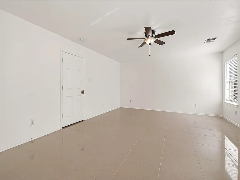 3807 Brook Garden Ln — Photo 26