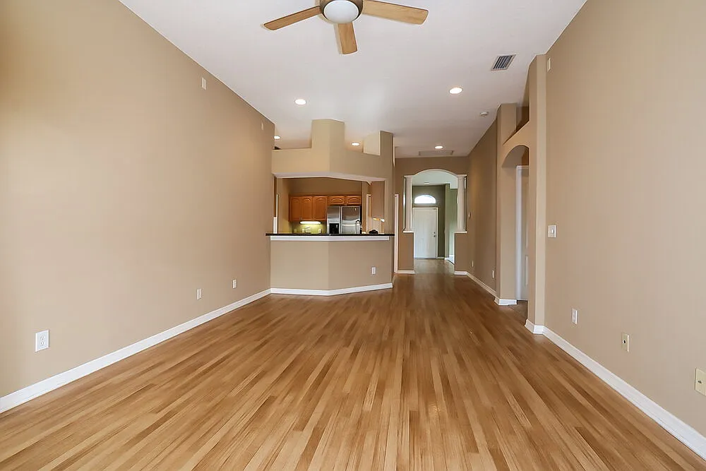 4 bed, 2.0 bath, 2066 sqft, $2,870 — Photo 3