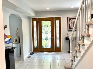 1595 Little John Ct, Highland Park, IL